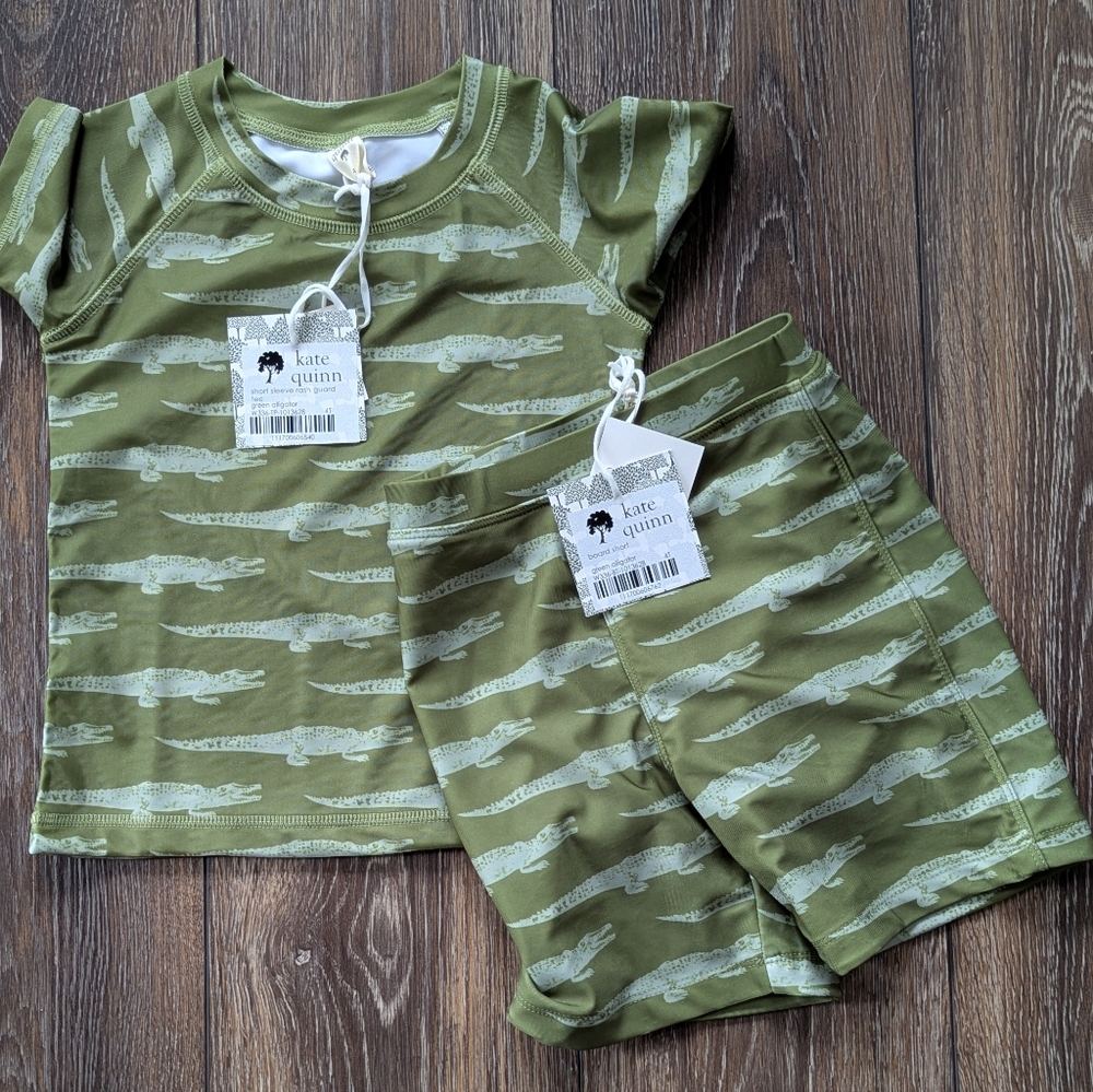 NWT Kate Quinn Green Alligator Swim Set 4T